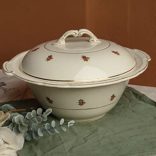 Sopera Swinnertons Inglesa Estilo Romántico