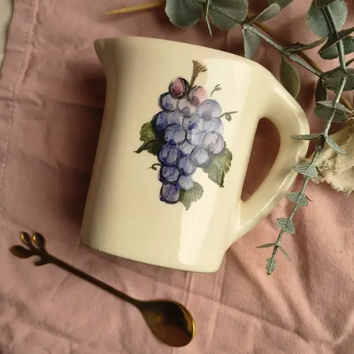 Lechera Diseño Uvas Pintadas - Image 2