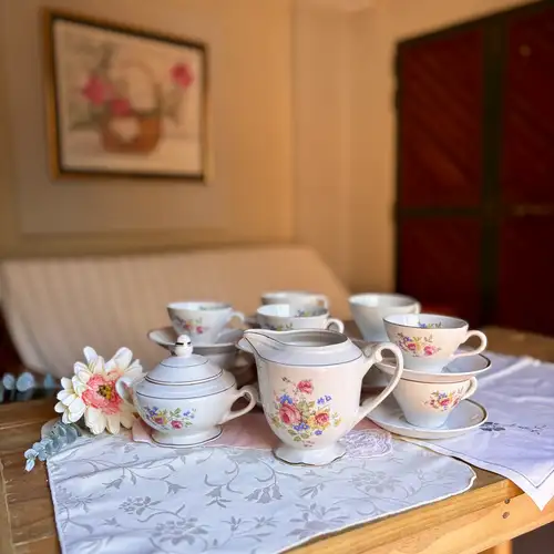 Juego de Té de Loza Sajonia Bouquet De Flores Rosas
