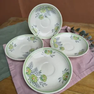 Platito de Loza Wade Inglés Flores Y Virola Verde