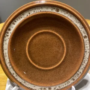 Platito de Café Platito marrón estilo año 70 borde crema con puntos