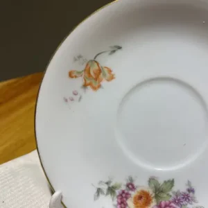 Platito de Café Tsuji Bouquete de flores con borde dorado