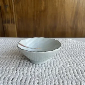 Vajilla Japonesa Pequeño cuenco de porcelana clasico