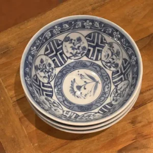 Bol de Porcelana Azul y Blanco Vajilla Japonesa con Greca y Ave (14,5 x 6,5 alto)