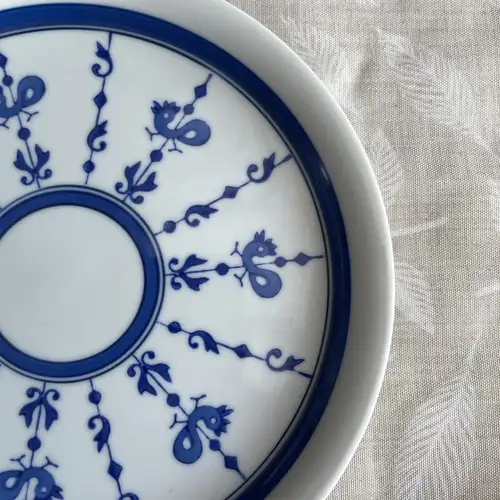 Plato de Postre de Porcelana Japonesa Azul y Blanco (16 cm) - Image 3