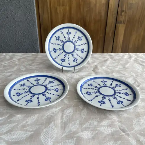 Plato de Postre de Porcelana Japonesa Azul y Blanco (16 cm)