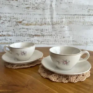 Duo de Café Vintage de Loza con Flores Combinadas en Gris y Rosa (100cc) - Lote de 2 duos